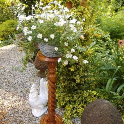 Blumenständer Pflanzenständer Blumensäule Barley Twist Landhaus Cottage