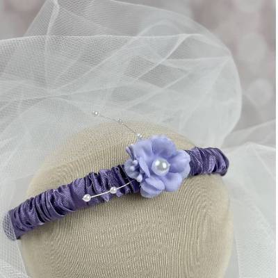 Festlicher Haarreif. Lila Haarreifen für Mädchen und Damen. Haarschmuck für besondere Anlässe.