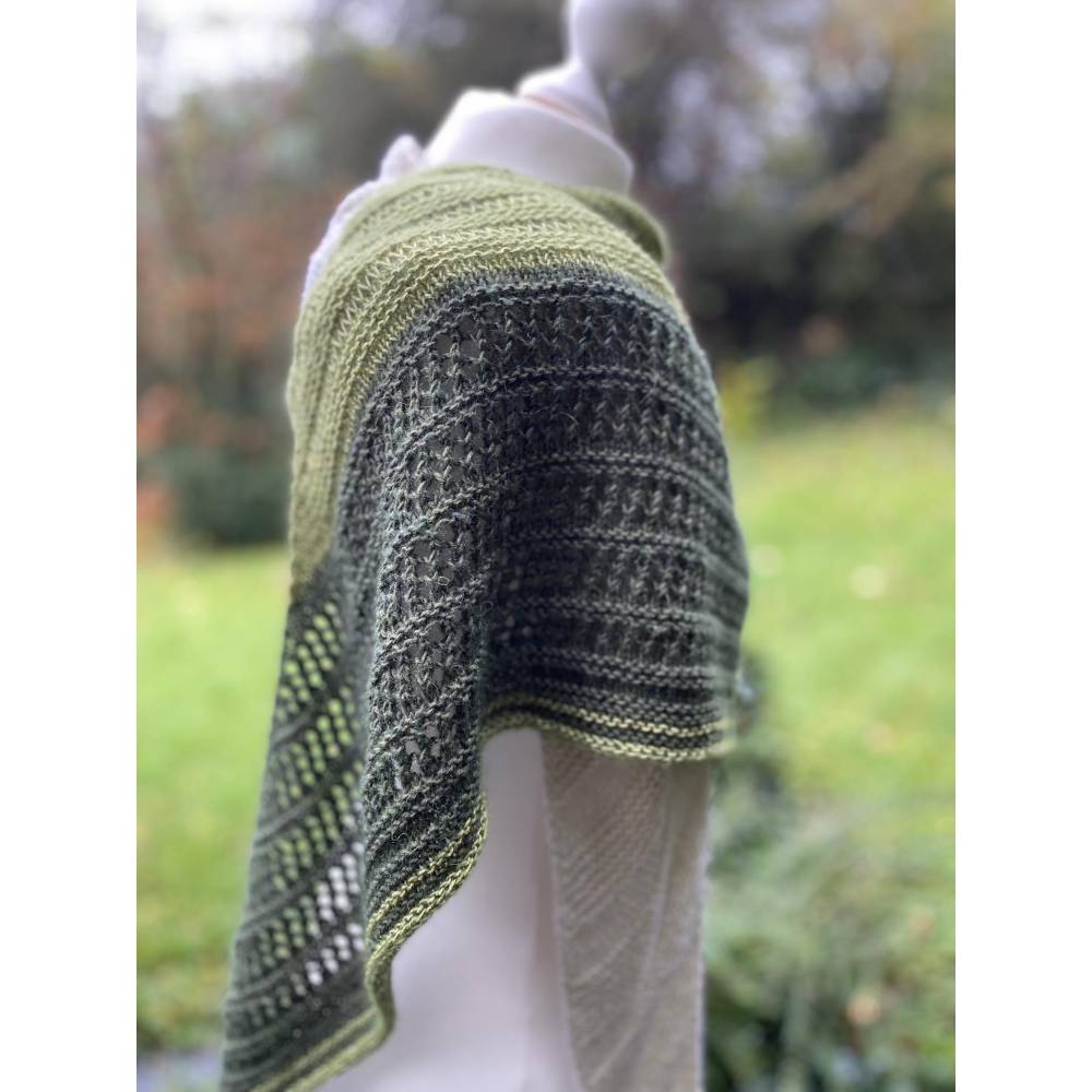Strickanleitung Lizas Tuch Kieselsteine-Version 2- Bild 7