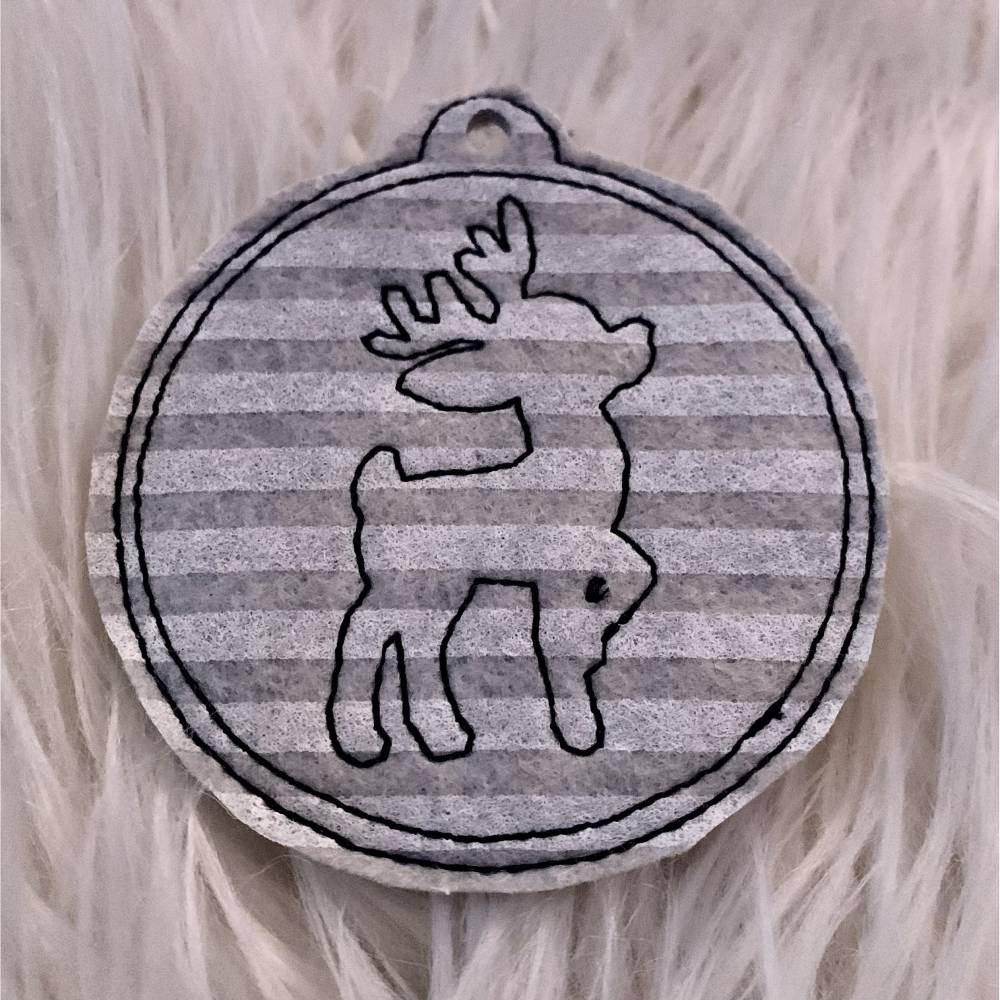 Stickdatei Rentier Outline, Adventskalender, Geschenkanhänger, Mug Rug, Set 886a Weihnachten, Maschinenstickerei Bild 4