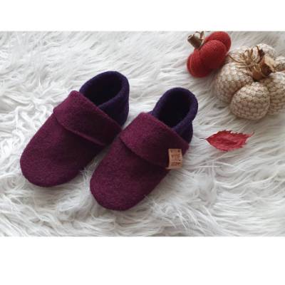 Wollwalk Puschen "lila"