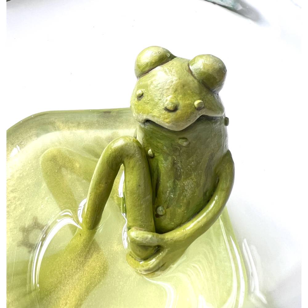 Der Spreewaldfrosch, Pickles, saure Gurken, Frosch Skulptur, Frosch im Glas, Froschkönig, Froschplastik, modellierter Fr Bild 7