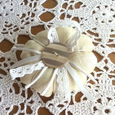 Kürbis Stoffkürbis Dekokürbis in Creme Shabby-Chic genäht von Hobbyhaus