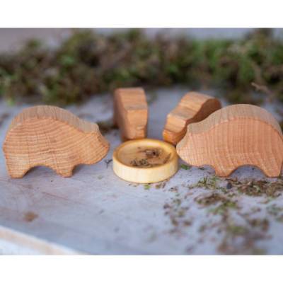 Schwein Familie aus Holz, handgemachtes Holzspielzeug für Waldorf und Montessori, Holzfiguren für Rollenspiele
