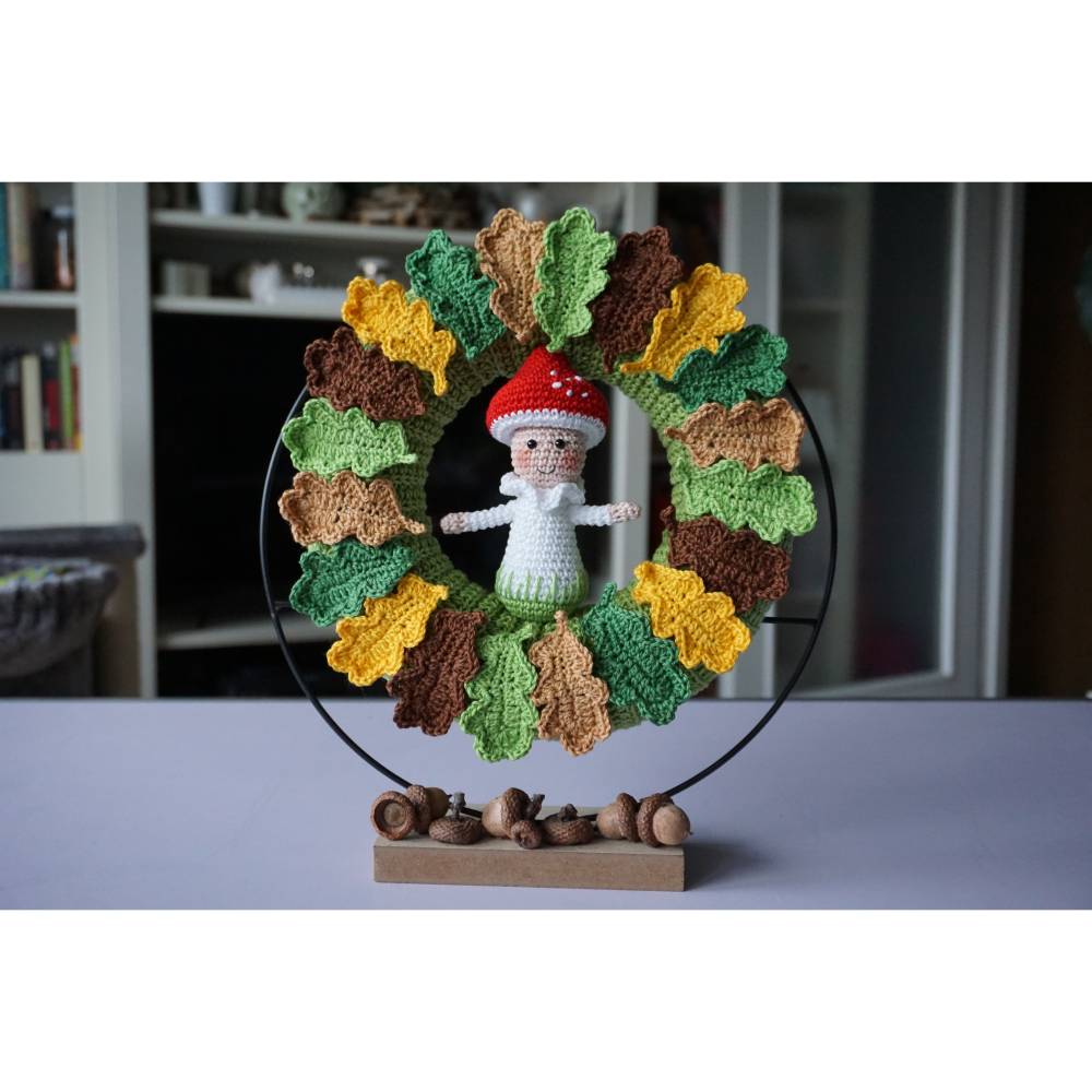 Häkelanleitung Herbstkranz mit Fliegenpilz - PDF Datei deutsch Bild 6