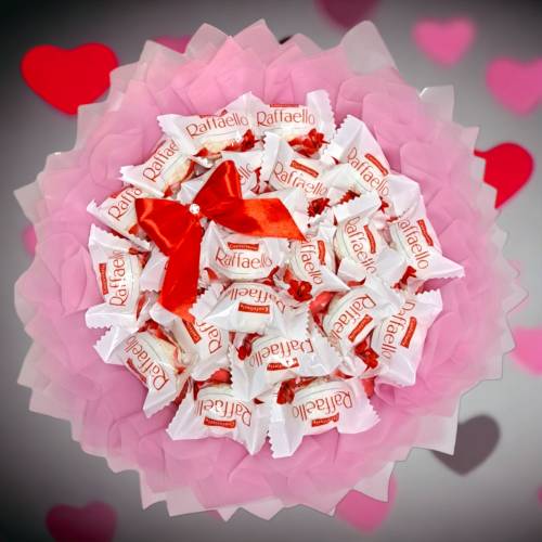 Essbarer Blumenstrauß- Handgemachtes personalisiertes Geschenk für Männer, Frauen. Strauß aus Pralinen, Raffaello