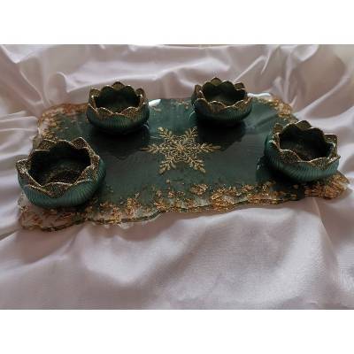 Tablett Adventsgesteck Weihnachtsdekoration mit 4 Kerzenhaltern aus Resin Epoxidharz