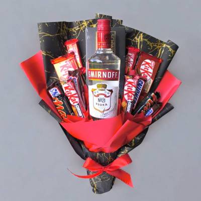 Essbarer  Blumenstrauß - Smirnoff Vodka, Snickers, Mars, KitKat, MonCherie