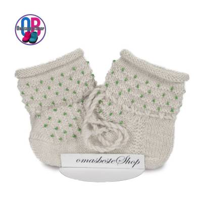 Socken, Stricksocken, stricken, handgemacht, Geschenkverpackung, Erstling Söckchen, Weiß, Schurwolle, Perlen, 12 cm.