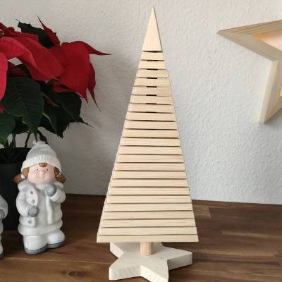 Weihnachtsbaum aus Holz, gefächert