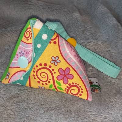 Schnullertasche mit Druckknopf, Pyramidentasche