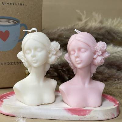 Girl Face Body Hair Flowers Candle | Dekor Blumen Mädchen Gesicht Geschenk Kerze Sojawachs | Handmade, Germany | vegan