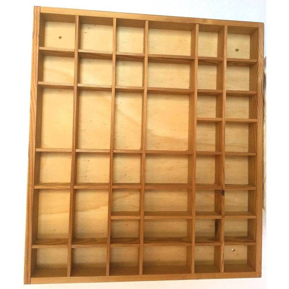 Vintage Setzkasten aus hellem Holz aus den 70er Jahren