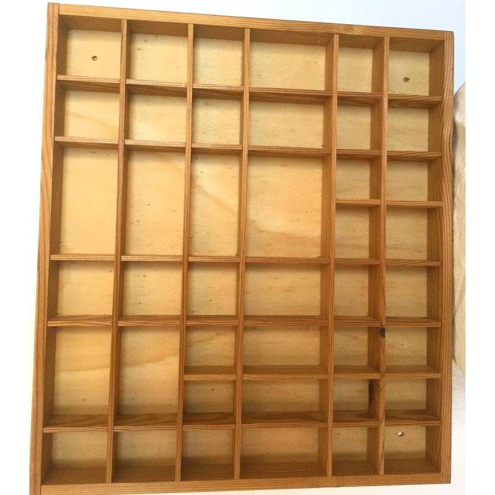 Vintage Setzkasten aus hellem Holz aus den 70er Jahren