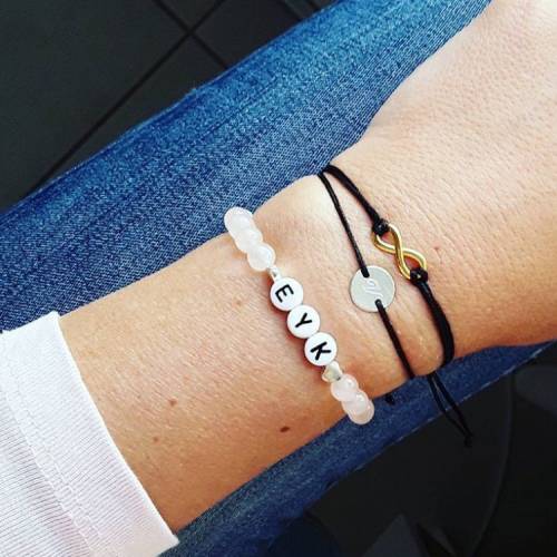 Macrame Armband mit Unendlichkeitszeichen
