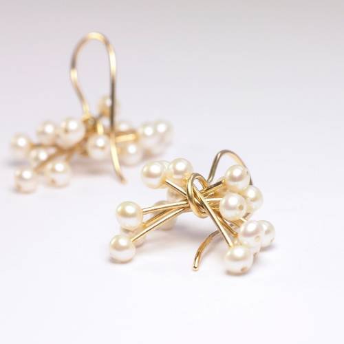 750 Gold Perlen Ohrhänger weiss