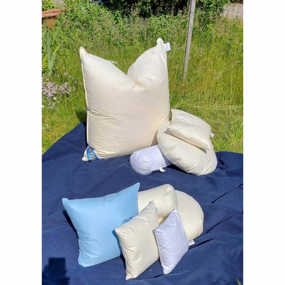 55 x 55 cm Füllkissen mit prallen 1000 g Federfüllung Innenkissen Sofakissen