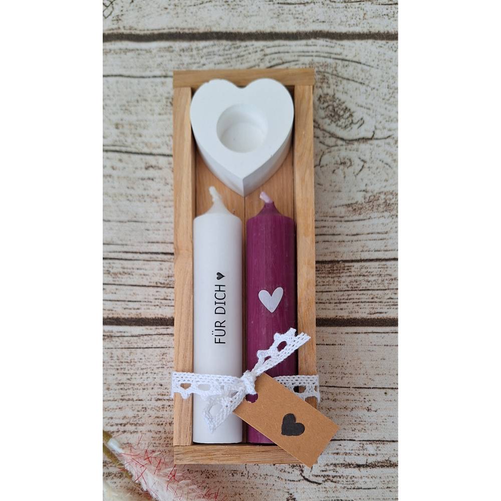 2 Stabkerzen mit Halter im Set in einer Eichen-Holzbox ~ Kerzen 