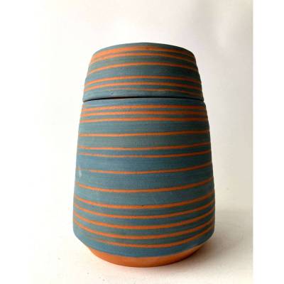 Tier Urne / Terracotta