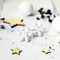 Ohrstecker Schneeflocken aus Polymer Clay • Ohrschmuck | Ohrringe | Weihnachten