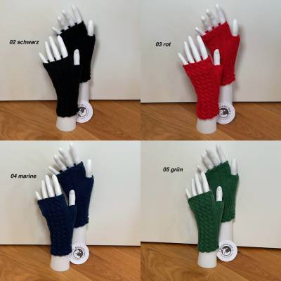 Hand - Armstulpen mit Daumenkeil, mulesing frei, kurz aus 100% Merinowolle Extrafine
