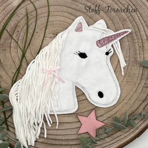 Große Einhorn-Applikation weiß