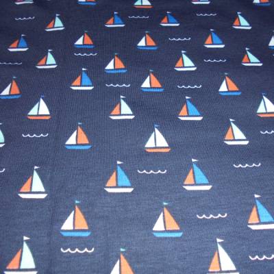 Segelschiffe auf Blauen Grund, Stoff Reststück. 80 cm x 140 cm