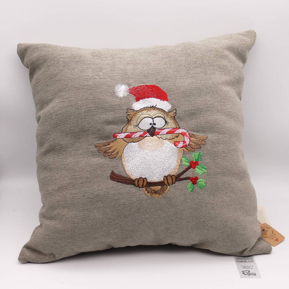 Dekokissen mit beschwipster Weihnachtseule Christmas Kissen / Kissenbezug 40x40 cm