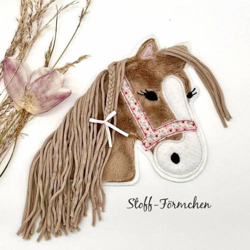 Große Pony Lulu-Applikation hellbraun Blumenhalfter