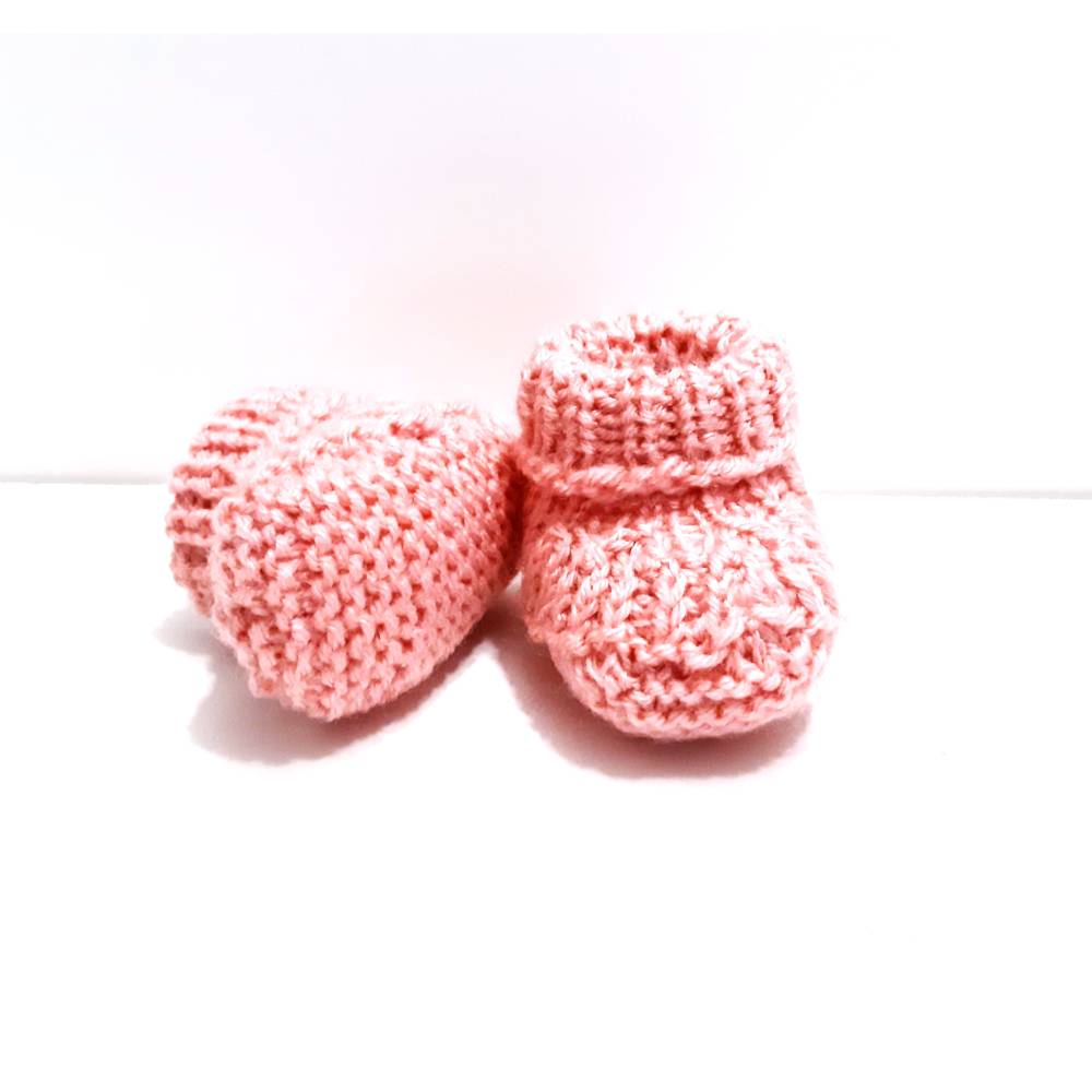 Strickanleitung für Babyschuhe mit Variation in Deutscher Sprache Bild 3