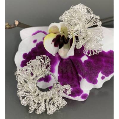 gehäkelte FLORALE CREOLEN aus silberfarbenem Kupferdraht - Modellwahl