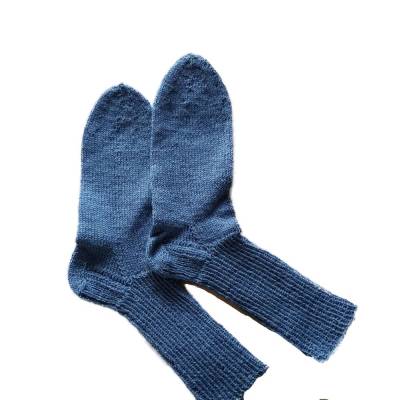 Hellblaue handgestrickte Wollsocken 40/41 unisex – Yogasocken aus Franken
