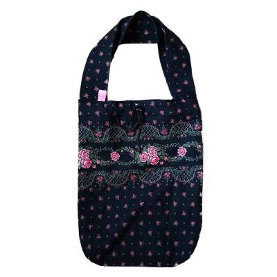 Unikat Stofftasche schwarz mit Rosen, Vintage Trachtenstoff, Upcycling, Handmade, Innenfutter, Tunneldurchzug