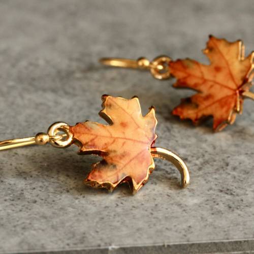 Blatt Ohrringe Ahorn / Natur Schmuck / Wald Ohrringe / Geschenk für Sie / Blätterschmuck / floraler Schmuck / Schmuck Em