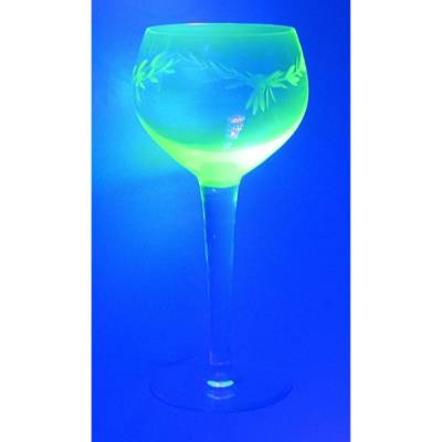 Uranglas Antikglas Weinglas aus den 20er Jahren (4)