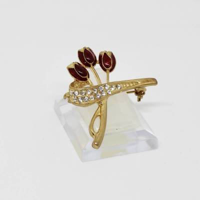 zierliche Brosche in Goldfarbe Blumenstrauß Tulpen in weinrot Glasiert darin Kristalle - Vintage Anstecknadel 80er Jahre