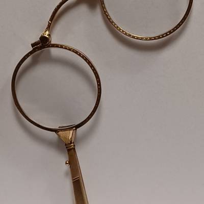 Altes LORGON Lorgnette Stielbrille MONOKEL BRILLE  um 1920 