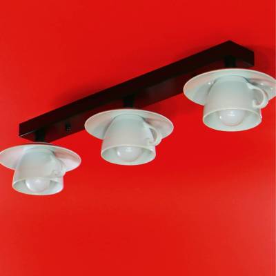 Moderne Tassenlampe | Deckenleuchte aus 3Tassen | Lampe aus Porzellan Geschirr für Küche, Esszimmer, Landhaus