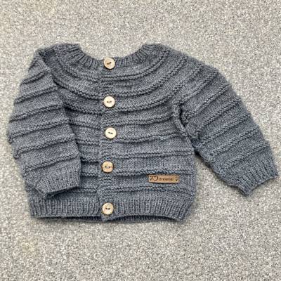VERSANDFERTIG  Baby Strickjacke Newborn aus 100% Merinowolle – Kuscheliges Geschenk für Neugeborene, grau