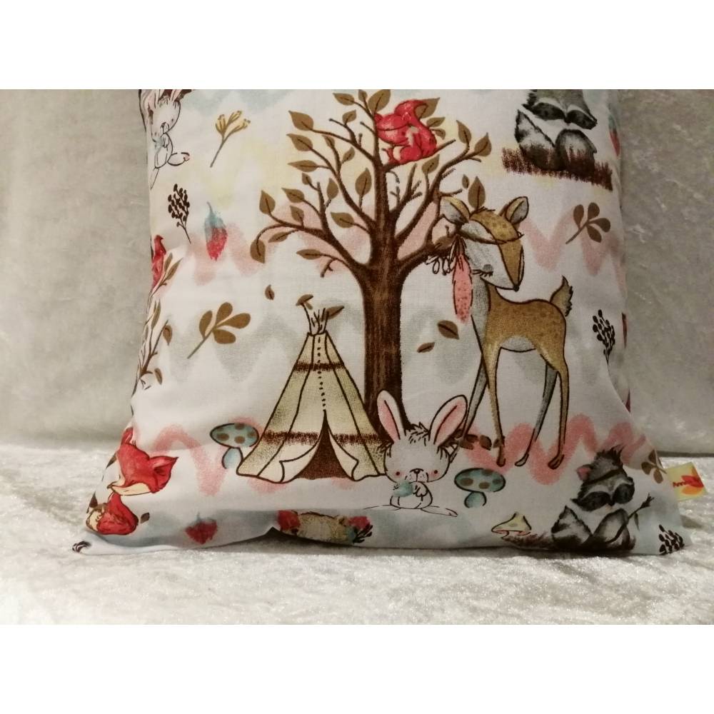 Dekokissen Kinderzimmer – Kissen Bezug 30x30 cm – Handgefertigt & Bunt – Tiere Camping Motiv