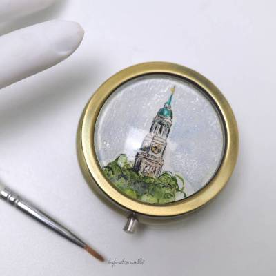Pillendose Hamburger Michel Motiv handgemalt