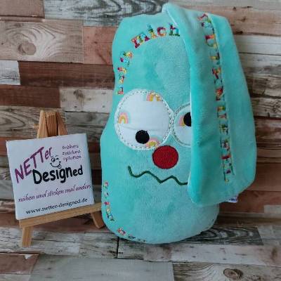 WUTKNUFFEL©  Rainbow Stickgarn in groß, Kinderkissen mit Namen, personalisierbar