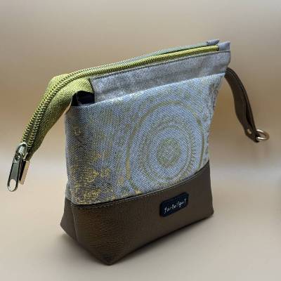 Mini Allerlei-Tasche im Mandala-Look Gold – Edle Kosmetiktasche & Organizer