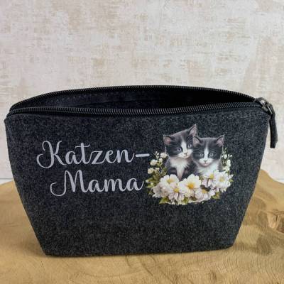 Kosmetiktasche aus Filz bedruckt mit Katzenmotiv und Katzenspruch - Geschenkidee für Katzenfreunde und Katzenliebhaber