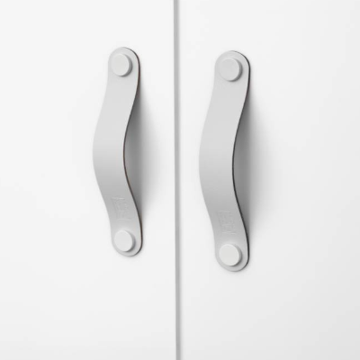 Ledergriffe Weiß Serie "Arc" handgefertigte Möbelgriffe Creme Weiß Schnee / Schrankgriffe in 30 Farben