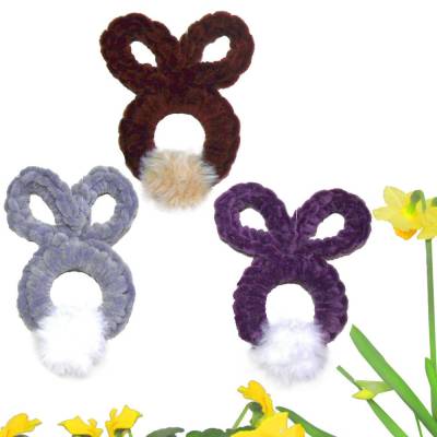 Osterhase zum Aufhängen – Wunschfarbe – Gehäkelte Osterdeko aus Holzringen – Handarbeit 
