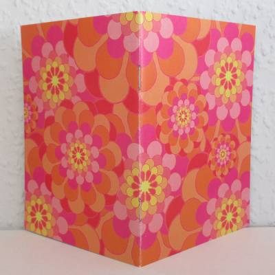 Notizheftchen Flower-Power Retroblumen, 10 Notizhefte mit großen Blüten in Pink/Orange, DIN A6 blanko