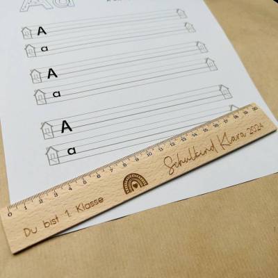 Lineal "Schulkind" personalisiert mit Namen und Jahreszahl, Schultüte/Zuckertüte