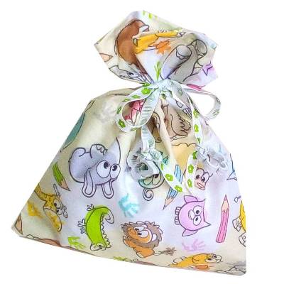 Geschenkbeutel Bunte Tiere aus Baumwolle – Geschenkverpackung, wiederverwendbar, 19x22 cm