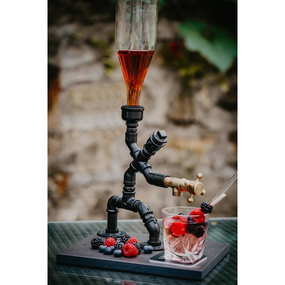 Getränkespender Surfer, handgefertigt in DE. Geschenk, Whisky, Schnapsspender, Schnaps, Alkohol, Rum, Minibar, Bar, Weih